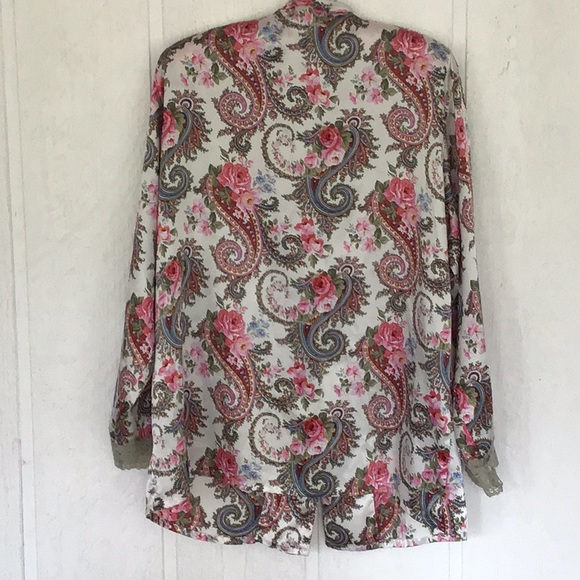 VICTORIAS SECRET GOLD LABEL SATIN FLORAL PAJAMA SHIRT SMALL - Picture 3 of 13